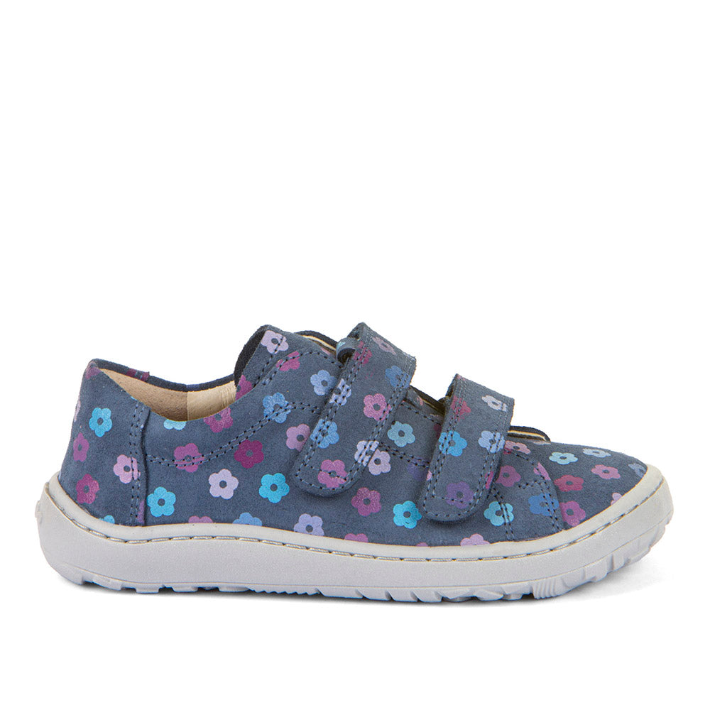 Zapatilla respetuosa modelo Base Denim con flores repelente al agua 1
