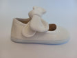 Mercedita barefoot Linus Blanco 1