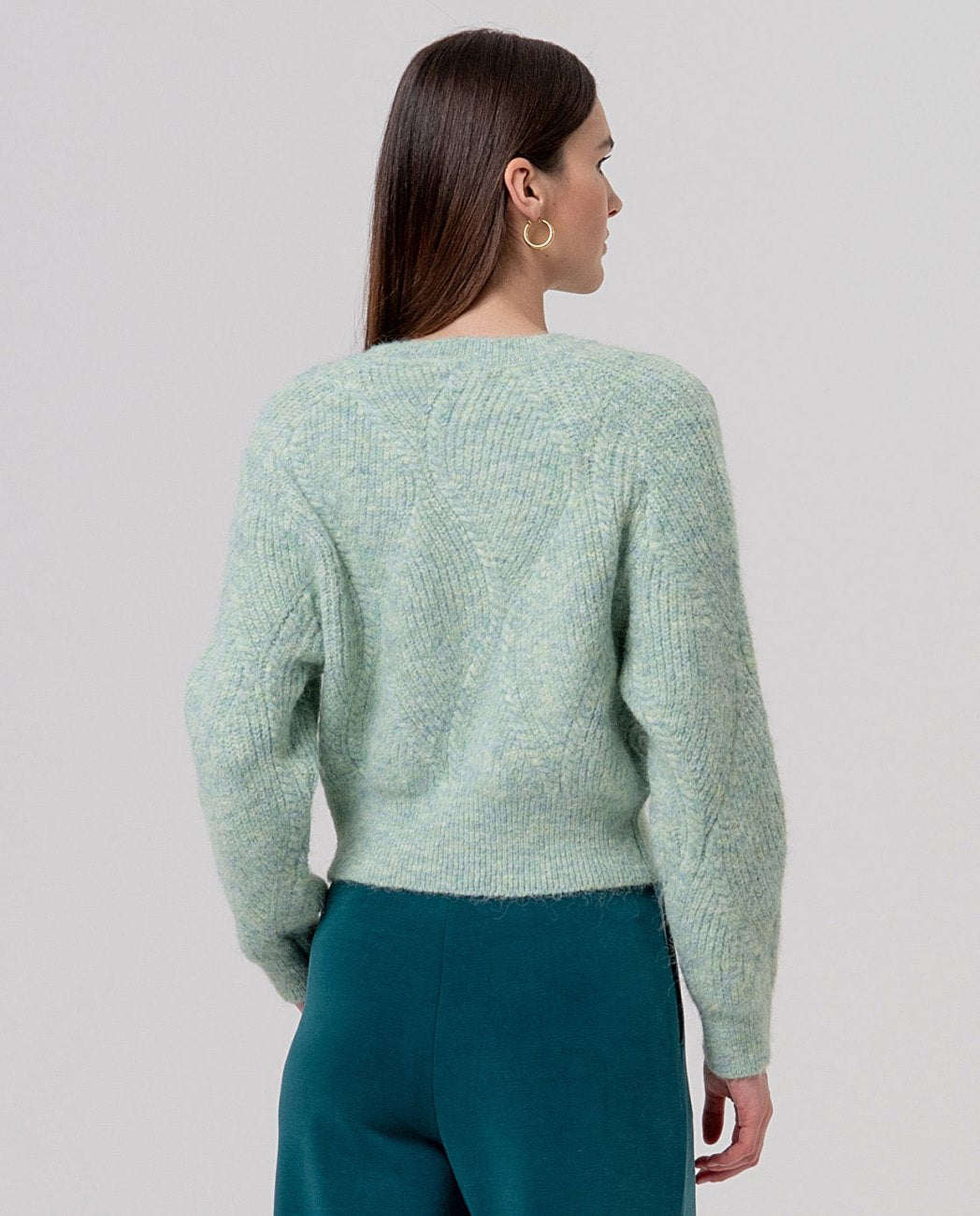 Cardigan cuello redondo con trenzas Verde Manzana Surkana