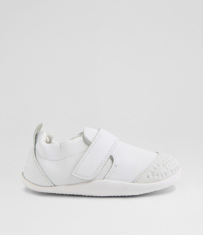 Deportiva respetuosa Xplorer Go White primeros pasos 1
