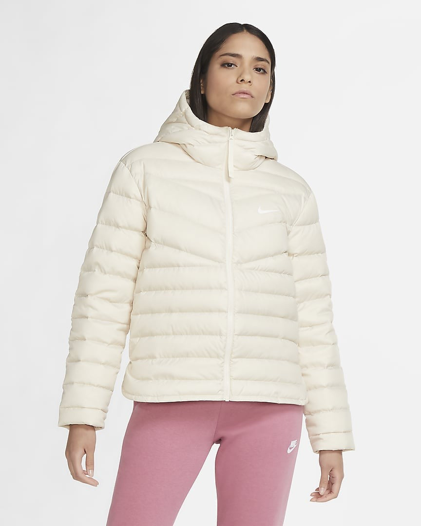 PLUMÍFERO NIKE CAPUCHA MUJER 1