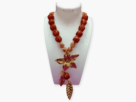 Collar flor de liss marrón y dorado 1