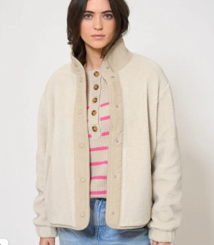 CHAQUETA BATELA POLAR DETALLES PANA 1