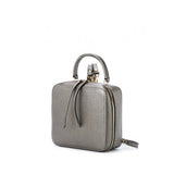 Bolso mochila de piel lucilla gris gianni chiarinni 1