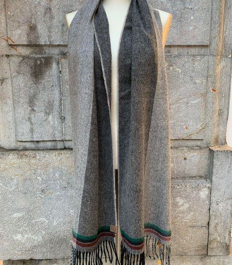 Bufanda flecos topo santacana 1