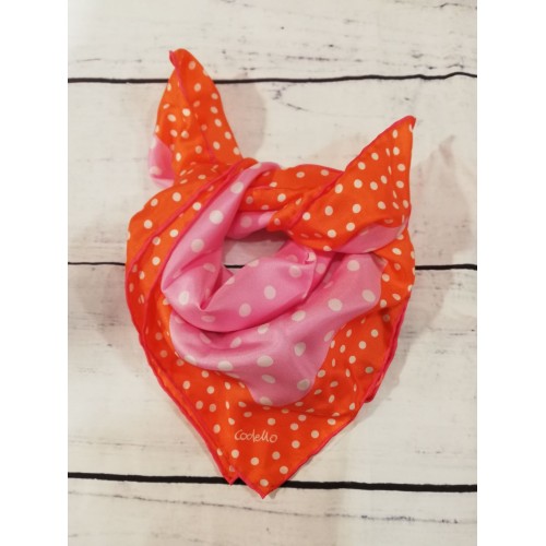 Pañuelo petite carre pink codello 1