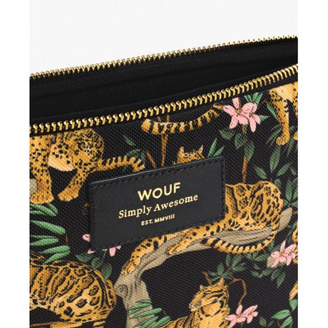 Funda ipad black lazy jungle wouf 2