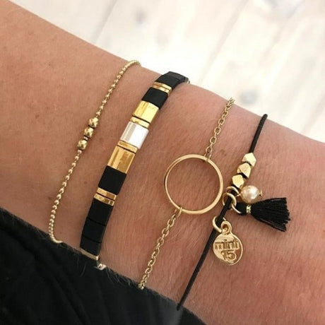Set de pulseras black tila gold mint15 1