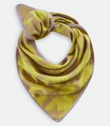 Pañuelo triangulo dogtooth structure codello 1