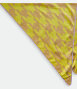Pañuelo triangulo dogtooth structure codello 2