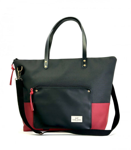 Travel bag tb01 daniel chong 1