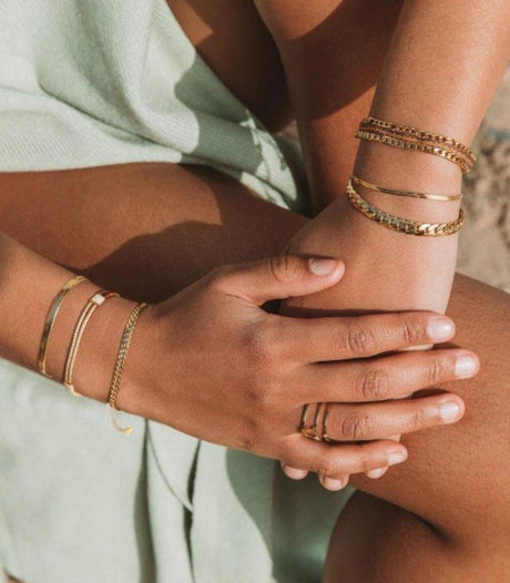 Pulsera lana dorado anartxy 2