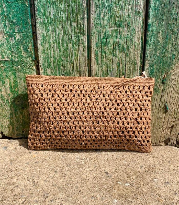 Clutch rafia classique tsara lin pompon rabarany 1