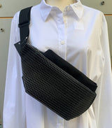 Riñonera wallaby black hive in-zu 1