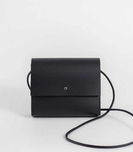 Bolso carmen negro mate labienhecha 2