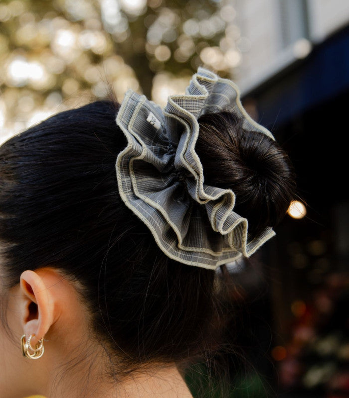 Scrunchie maxi chouchou carreaux vert-blanc 2
