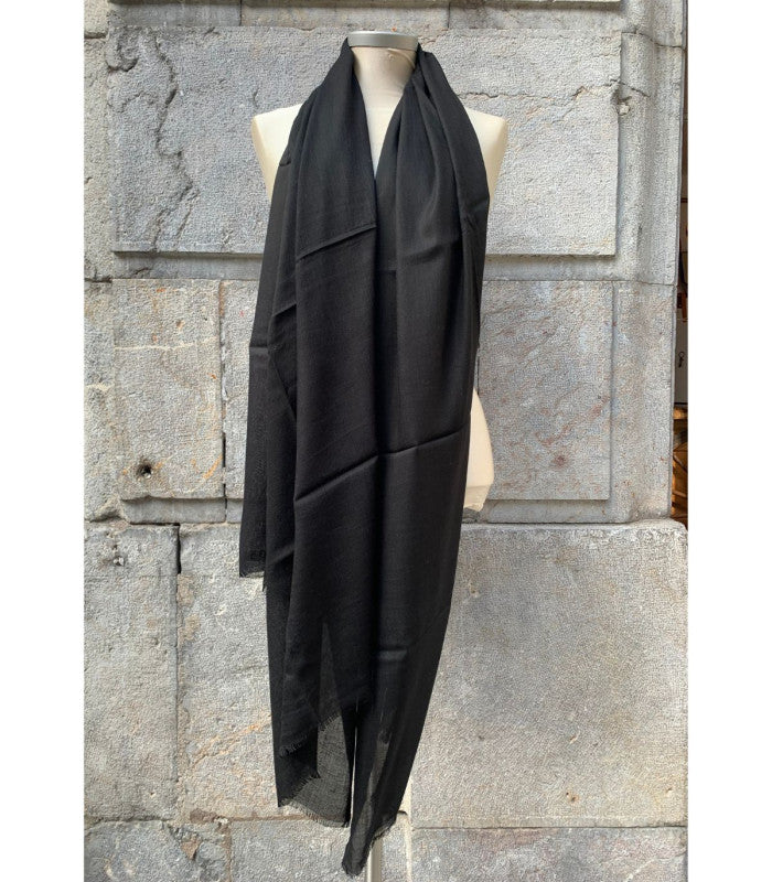 Fular plain negro palombina 1