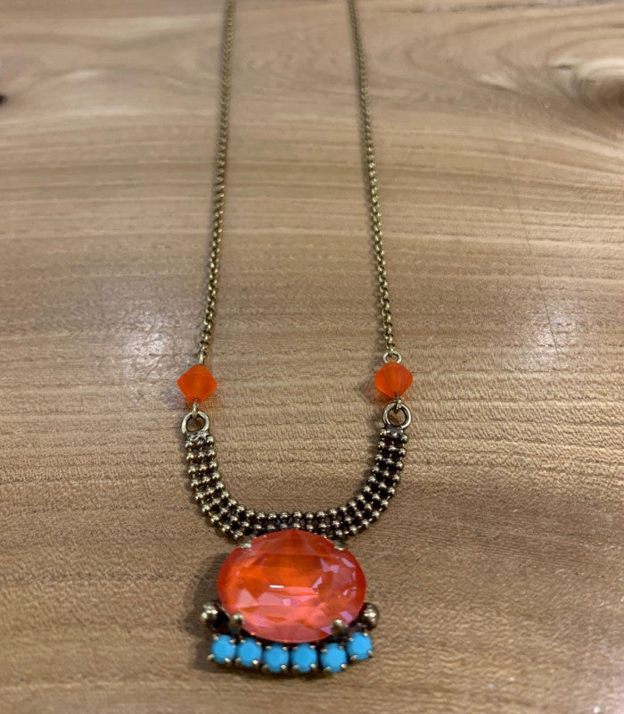 Collar kyra dimitriadis 1