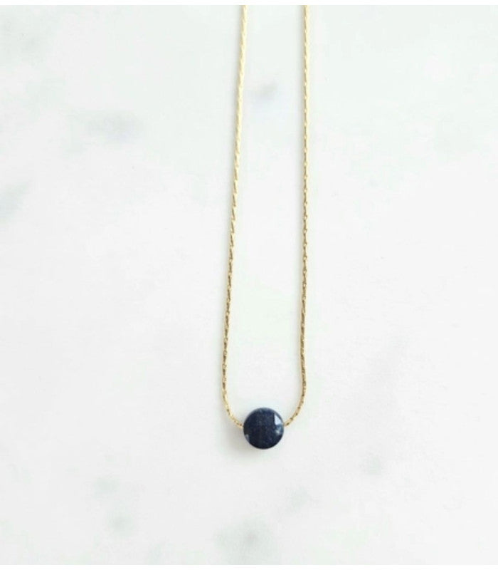 Collar mini moon marino litchi 1