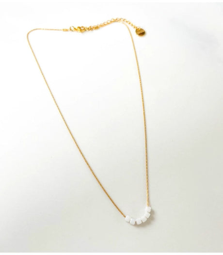 Collar simply square blanco litchi 1
