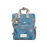 Mini mochila sharks play and store 1