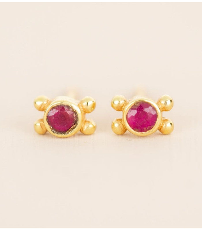 Pendiente lamia ruby round muja juma 1