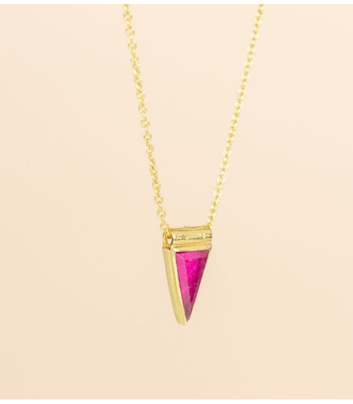 Collar sahar ruby triangle muja juma 2