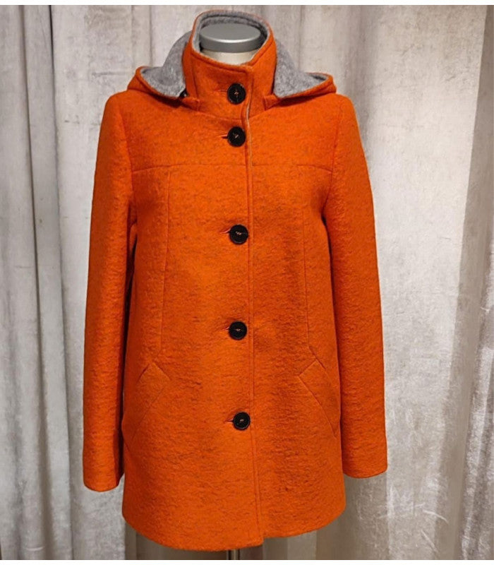 Abrigo de lana runa orange civas 1
