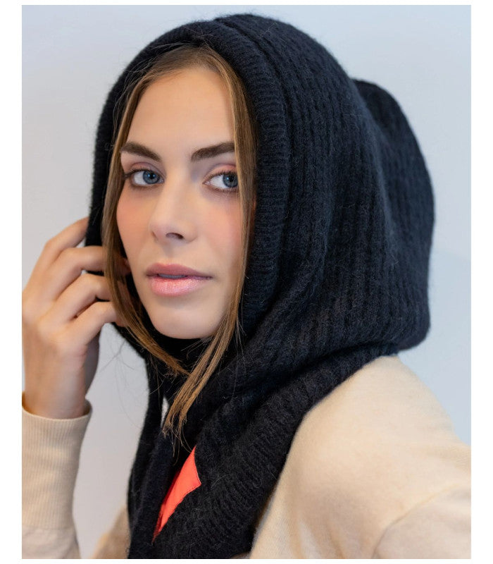 Capucha de baby alpaca kim black k'puche 1