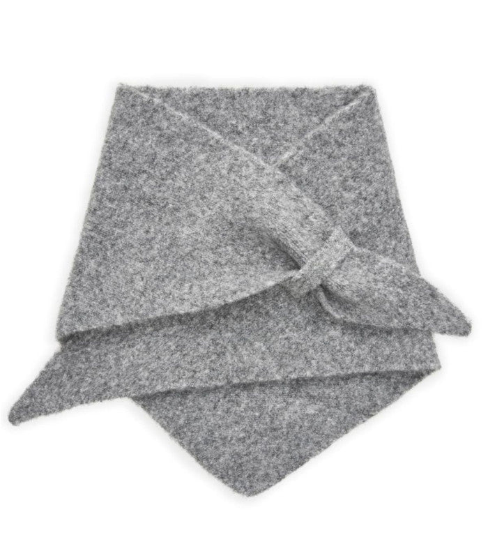 Pañuelo triangular punto liso grey codello 1