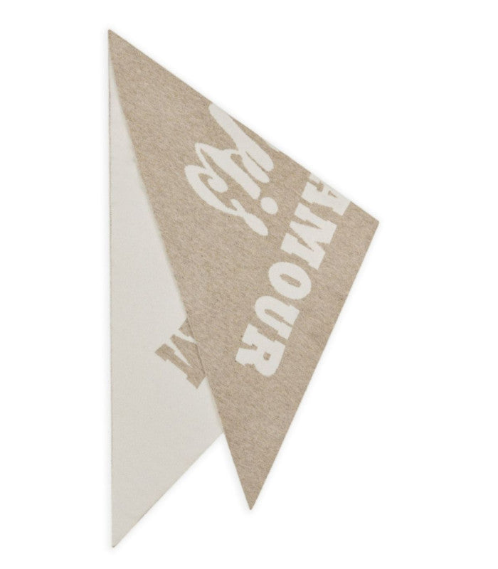 Panuelo triangular punto paris beige codello 2