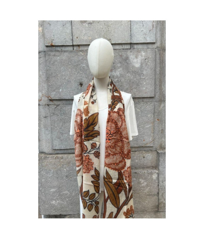 Fular filigrana embroidery palombina 1