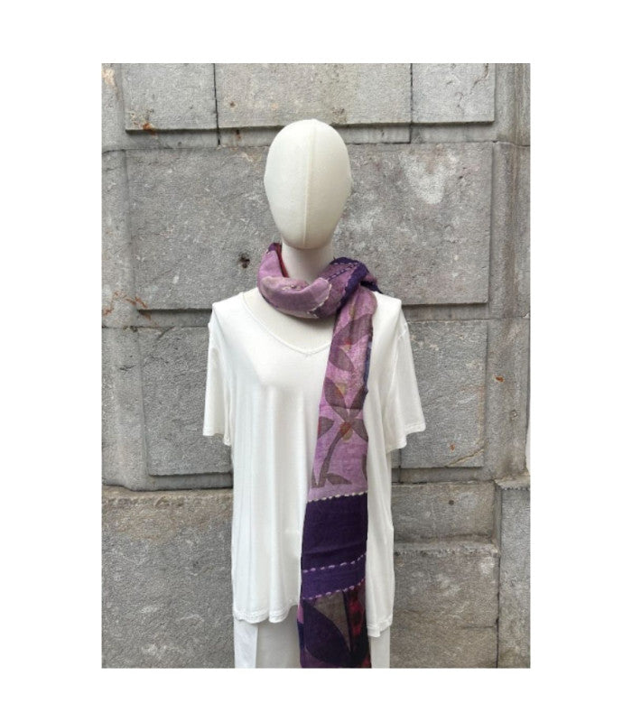 Fular kosmo embroidery palombina 2