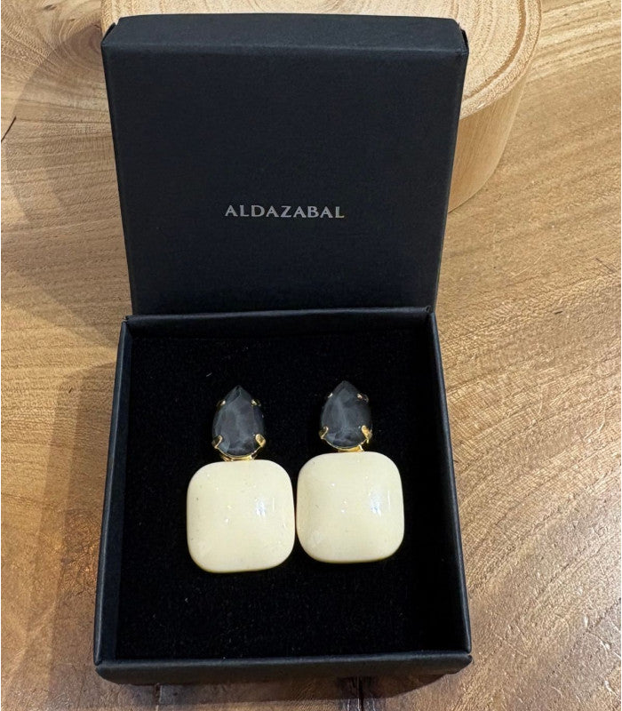 Pendiente mara cream aldazabal joyas 1