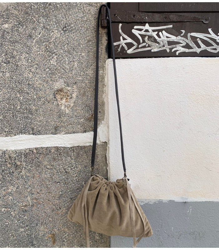 Bolso velvet beige skandal 1