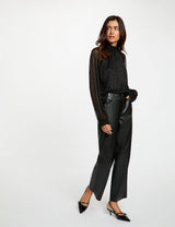 Blusa de cuello alto negro morgan