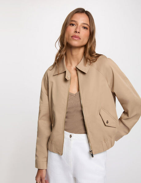 Chaqueta corta cuello abierto beige Morgan