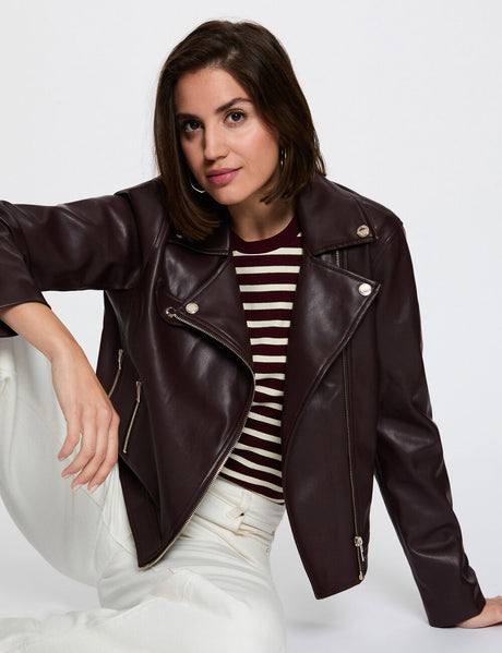Chaqueta ajustada de cuero sintético burdeos Morgan