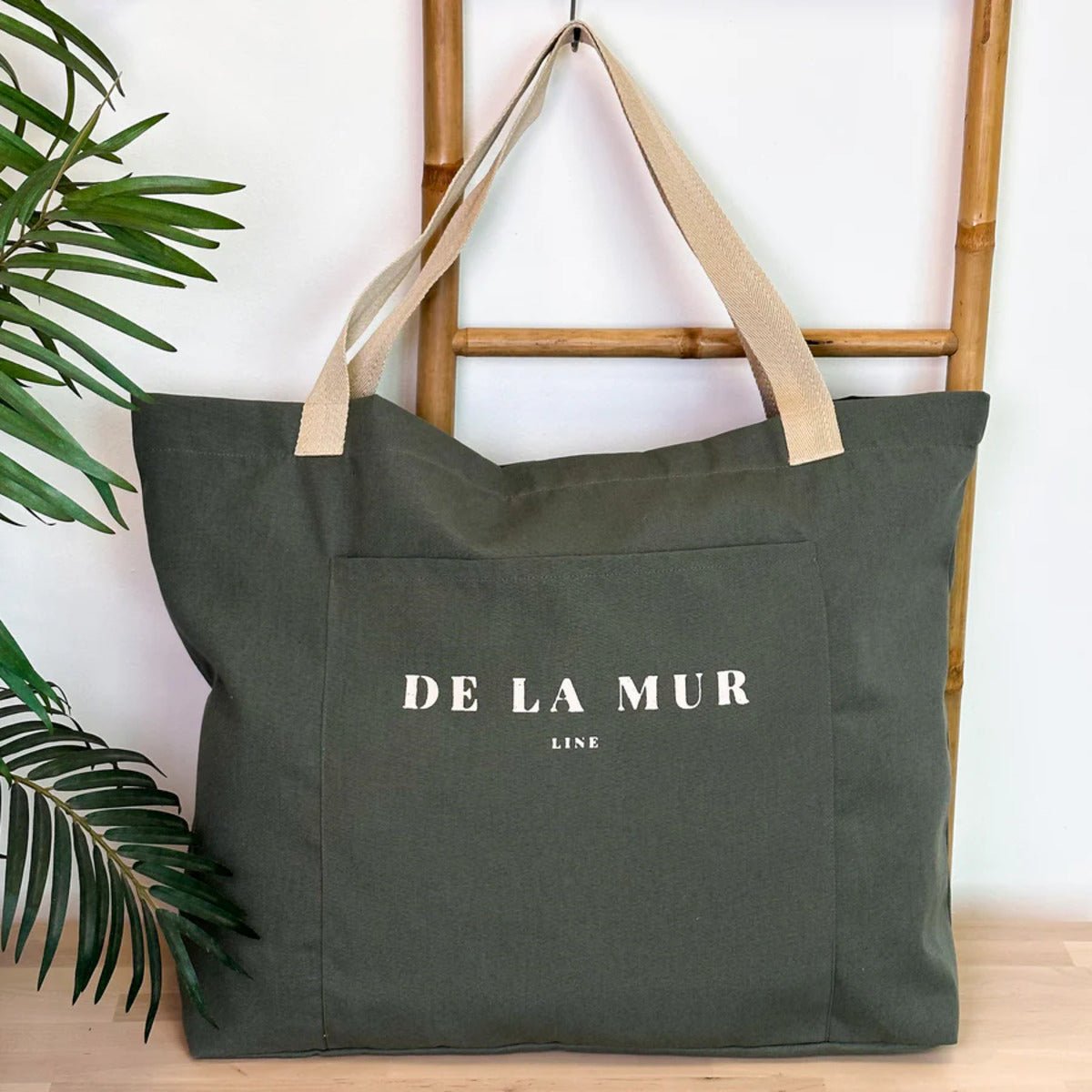 BOLSA SHOPPER EXTRA GRANDE CON BOLSILLO DE LA MUR COLOR CAQUI - Dendago