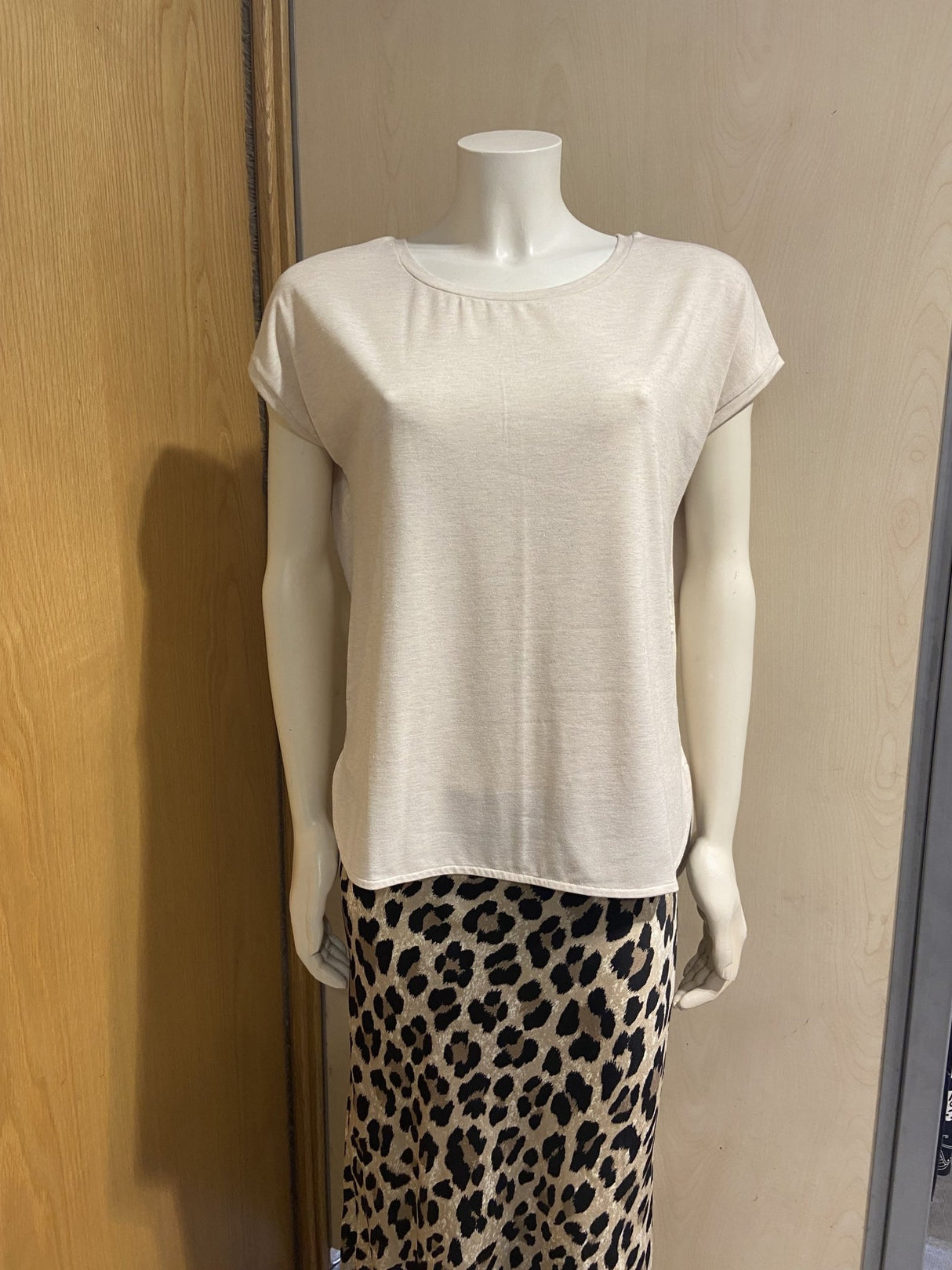 Camiseta Brilli - Brilli en Beige - Dendago