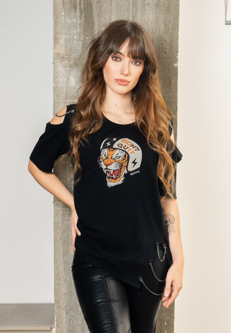 Camiseta con aberturas y cadenas Animosa