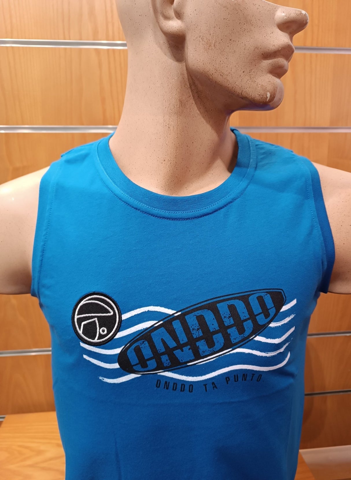 CAMISETA ONDDO TA PUNTO TIRANTE AZUL - Dendago