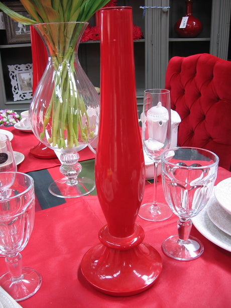Candelabro de madera decorado en rojo - Dendago