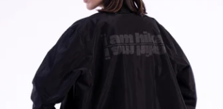 GABARDINA  I AM HÏKA