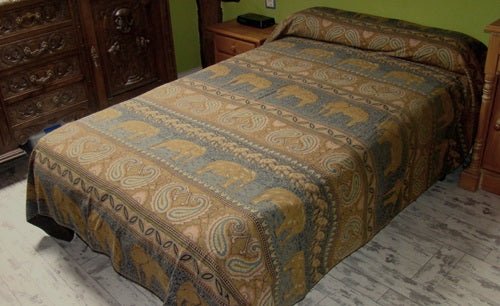 Colcha de algodón de figuras de elefantes mod. Siam - Dendago