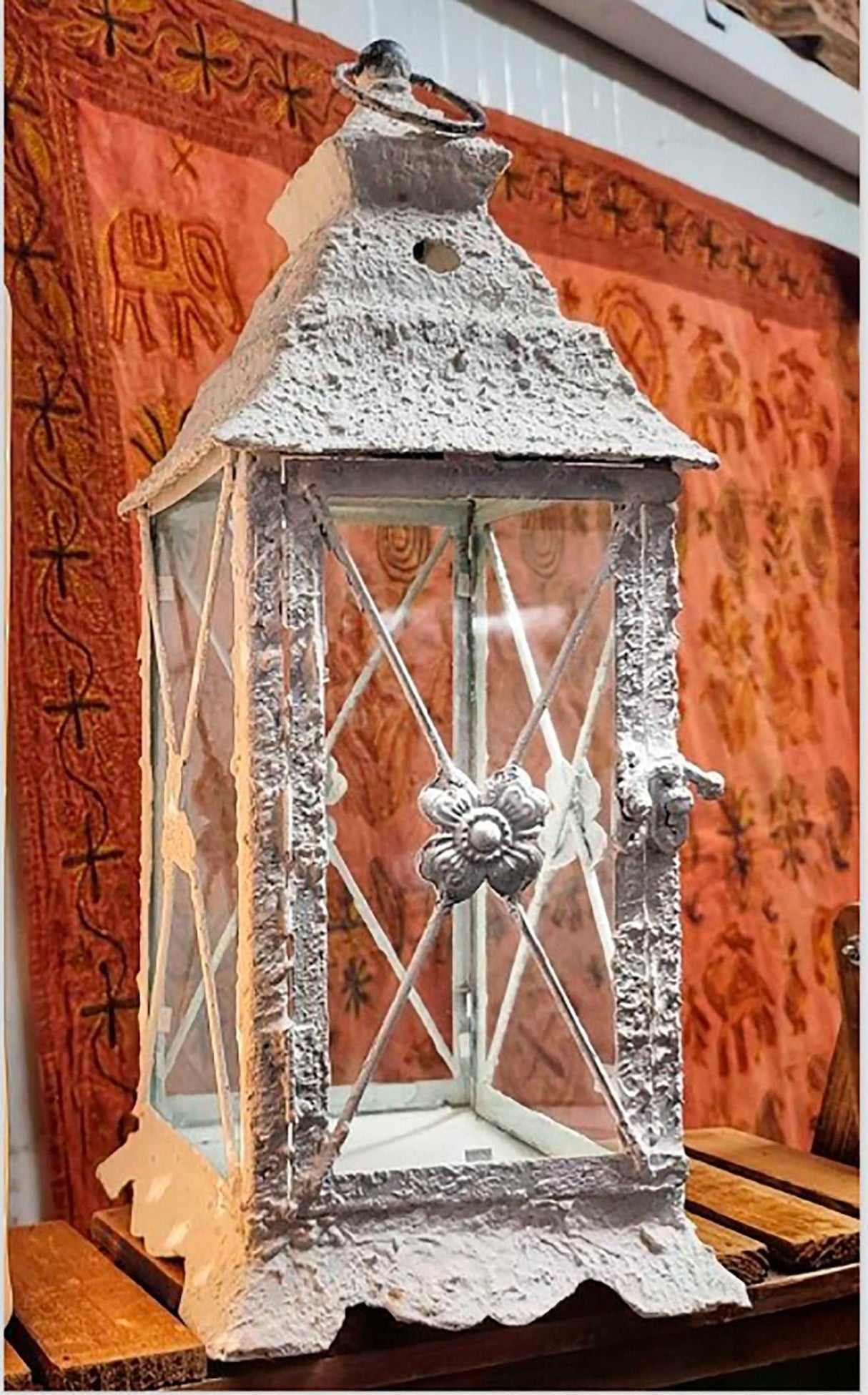Farol porta velas de metal mod. Mozambique - Dendago