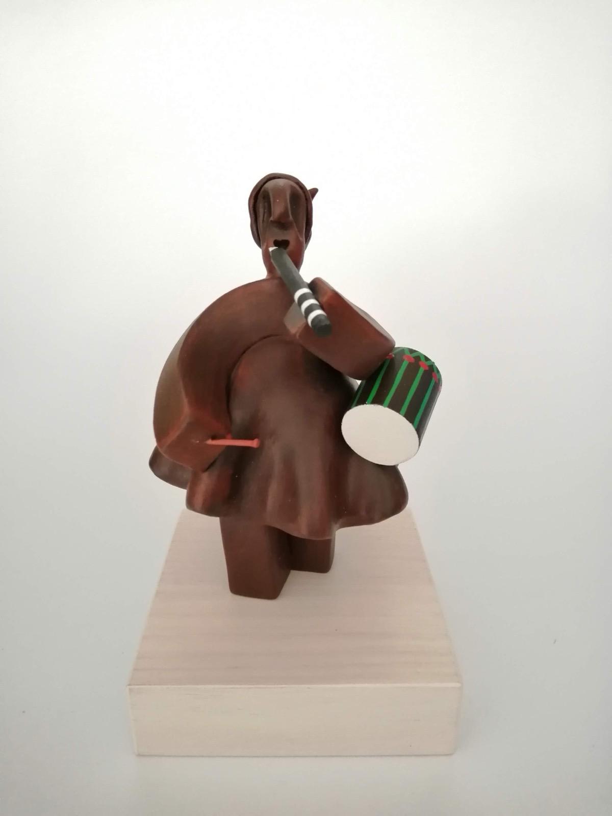 Figura Txistulari neska - Dendago