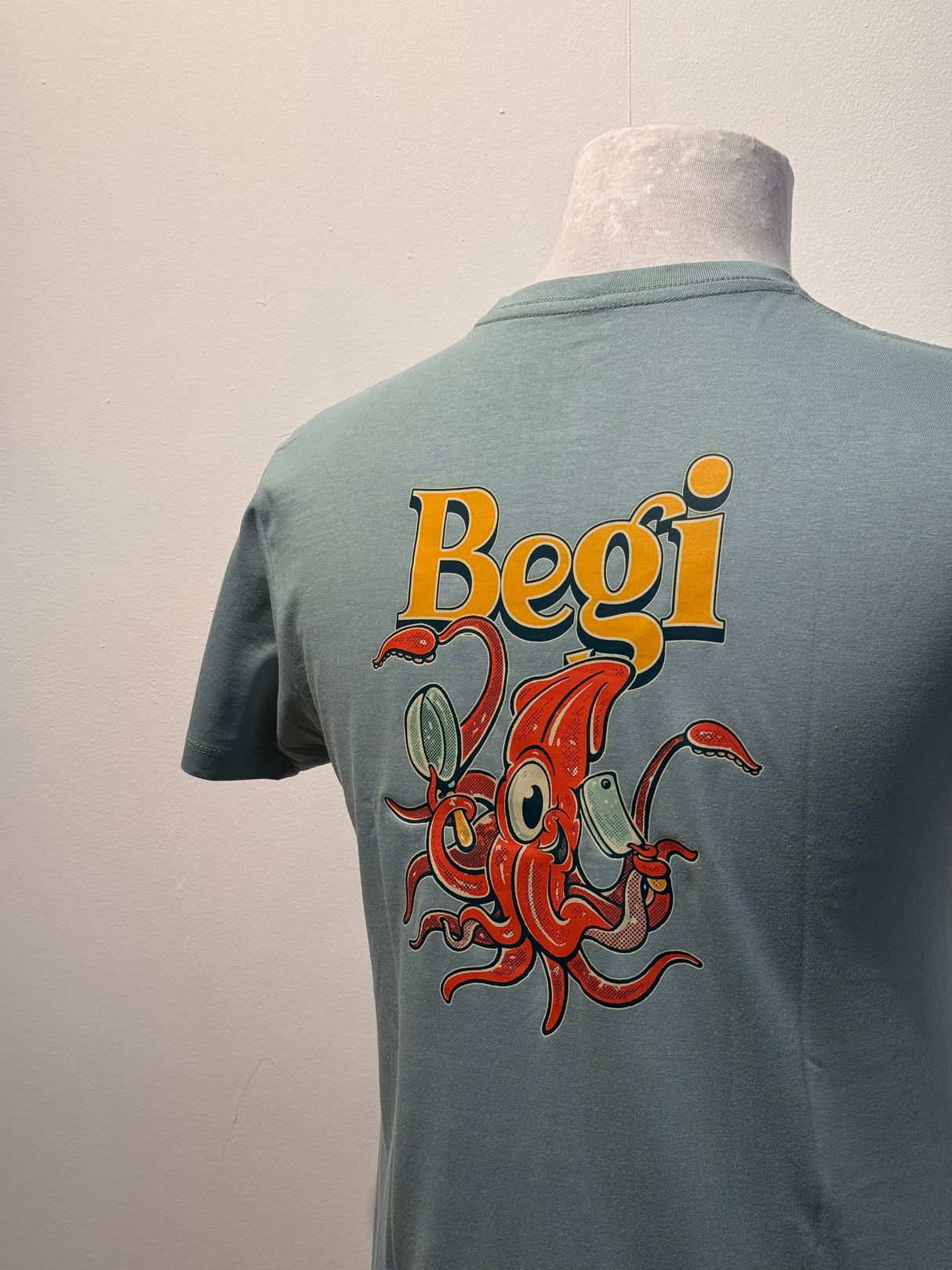 Camiseta Begi Espalda