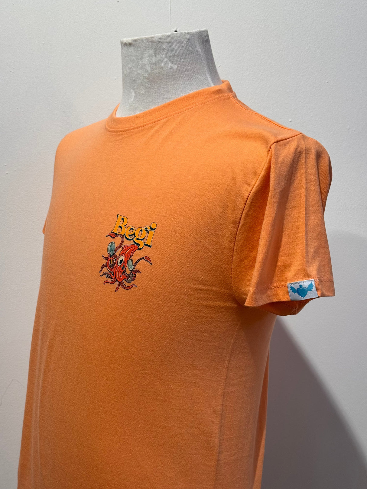 Camiseta Begi Pecho