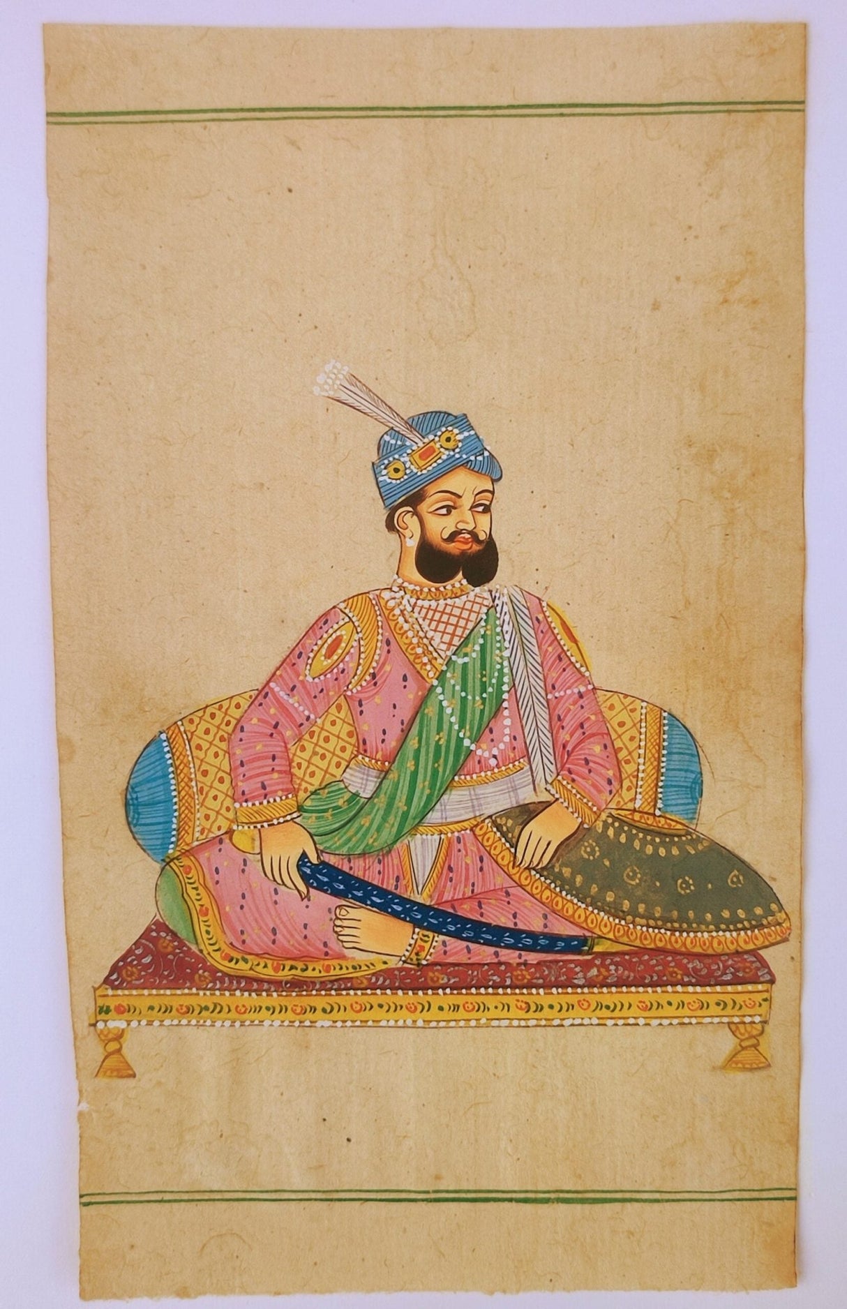 Lámina india pintada, Maharaja de Rajastan sentado - Dendago
